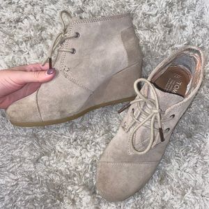 Toms Women’s Booties Size 7